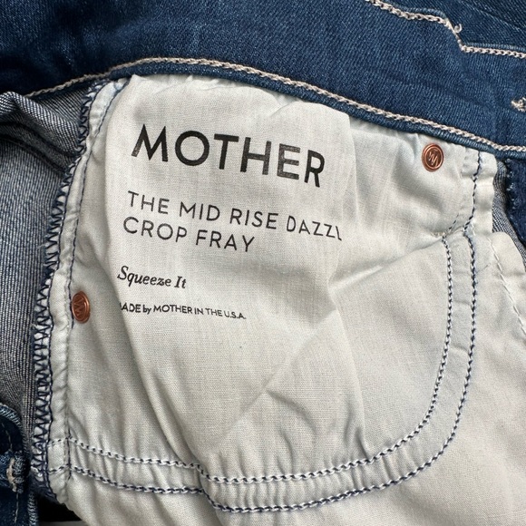 COPY - Mother Mid Rise Dazzler Ankle Fray - Picture 2 of 6